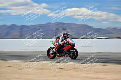 media/Mar-25-2024-Moto Forza (Mon) [[8d4319bd68]]/2-Advanced Group/Session 4 Front Straight Speed Pans/